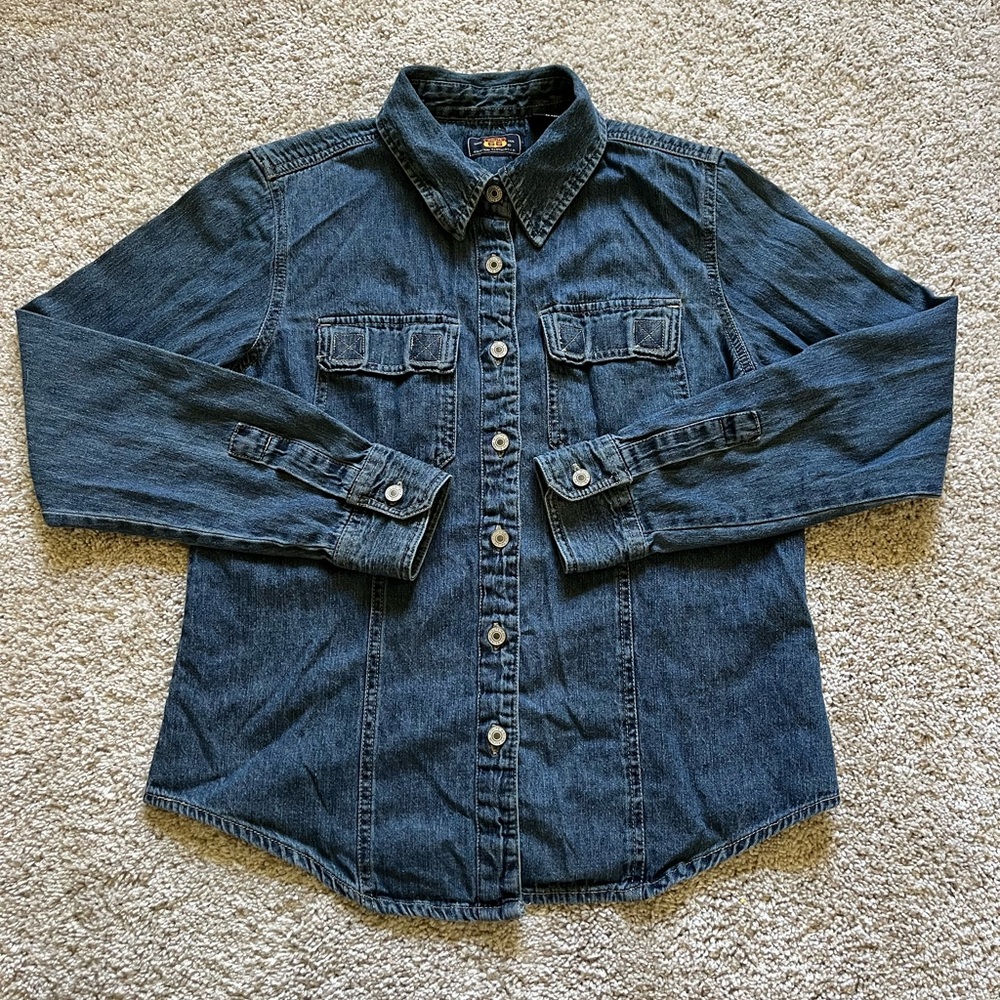Route 66 Women’s Denim Jean Shirt Size Small Blue Button-Up Long Sleeve Pockets